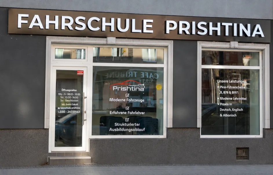Fahrschule Prishtina Außenansicht — Sonnenallee 144, Berlin-Neukölln